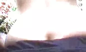 Моя порнофільми скачати мама показує синові, як це виглядає.
