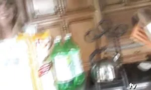 Залити порно фільми смотреть онлайн сексом з блондинкою
